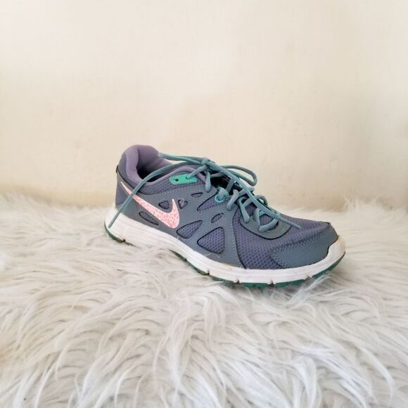 Nike running sneakers Gray and pink size 7 - Picture 1 of 7